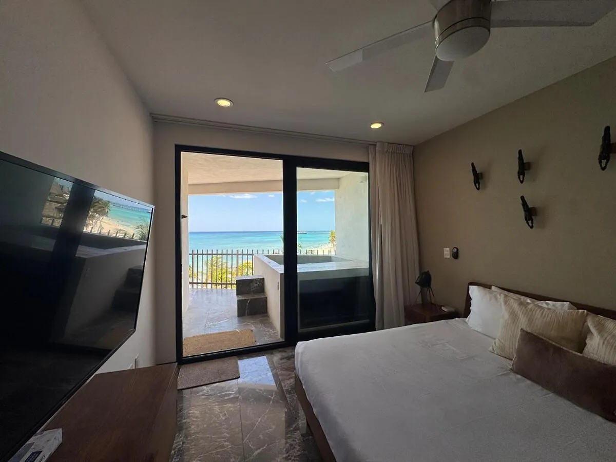 2 Bedrooms Ocean View, Private Plunge Pool, Gym Playa del Carmen 0*,  Meksyk